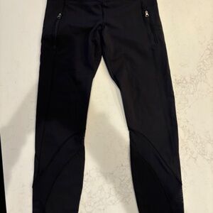 Lulu black leggings with zippers